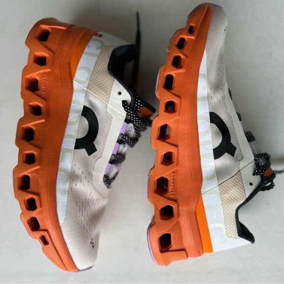 On Cloudmonster - Picture 4 of 5